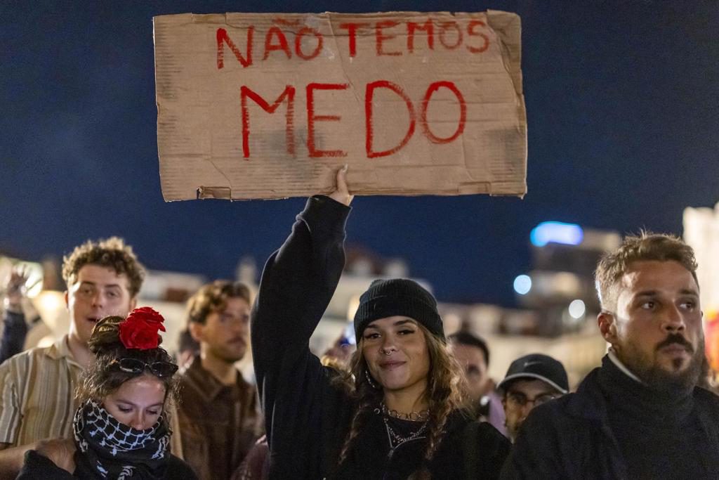 La crisis de la vivienda eleva la tensión política en Portugal tras los desalojos policiales