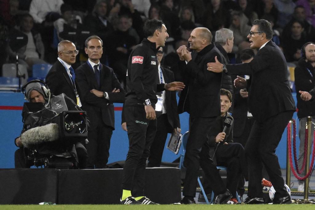 Allegri, sancionado con dos partidos por «actitud agresiva», y el Nápoles recurre