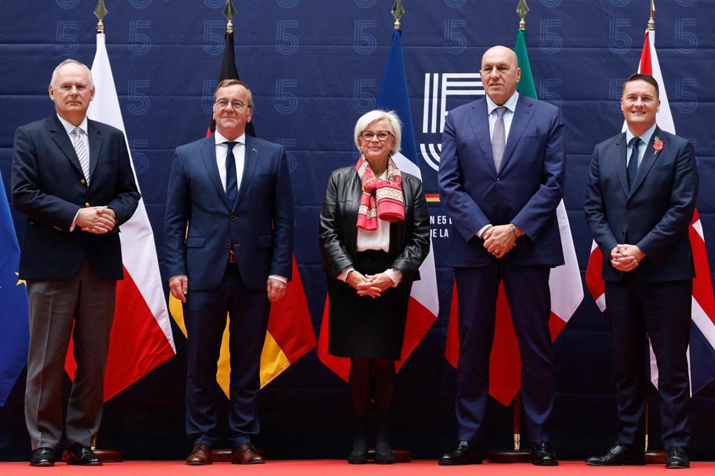 Los 5 países europeos que más gastan en defensa unidos ante los ataques híbridos rusos