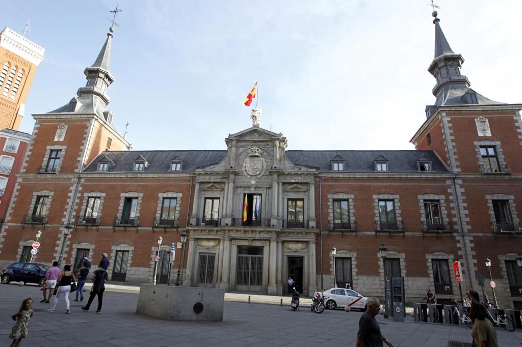 El Gobierno nombra nuevos embajadores en Canadá y en la India