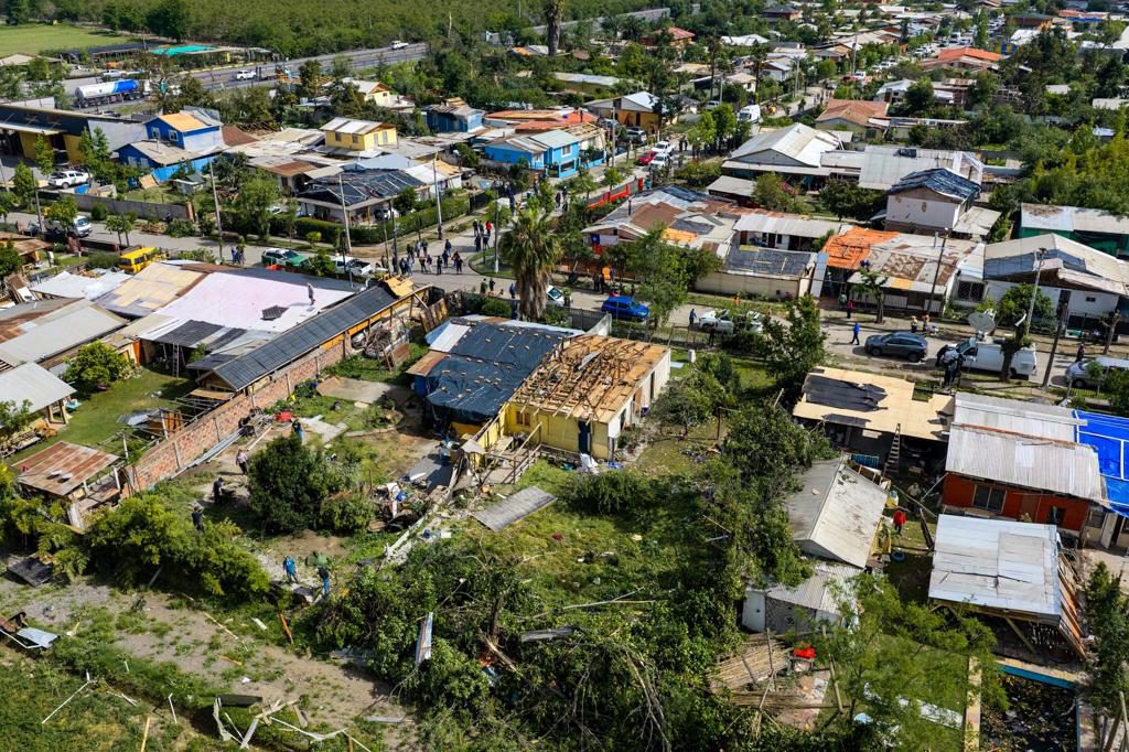 Inédito tornado en Chile impacta a vecinos: «Ningún terremoto nos dio tanto susto»