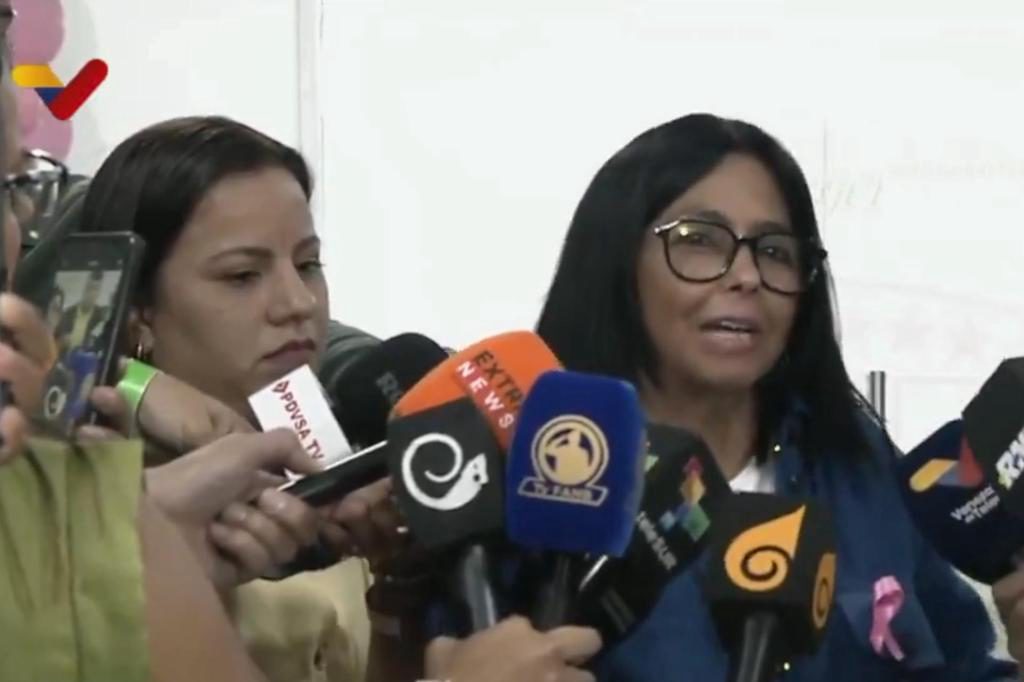 Delcy Rodríguez comienza gira por estados visitados por Machado a su regreso a Venezuela