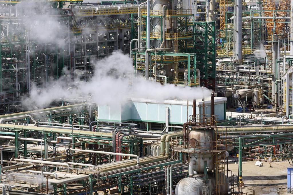 Perú estudia entregar en concesión la moderna refinería de Talara, informa Proinversión