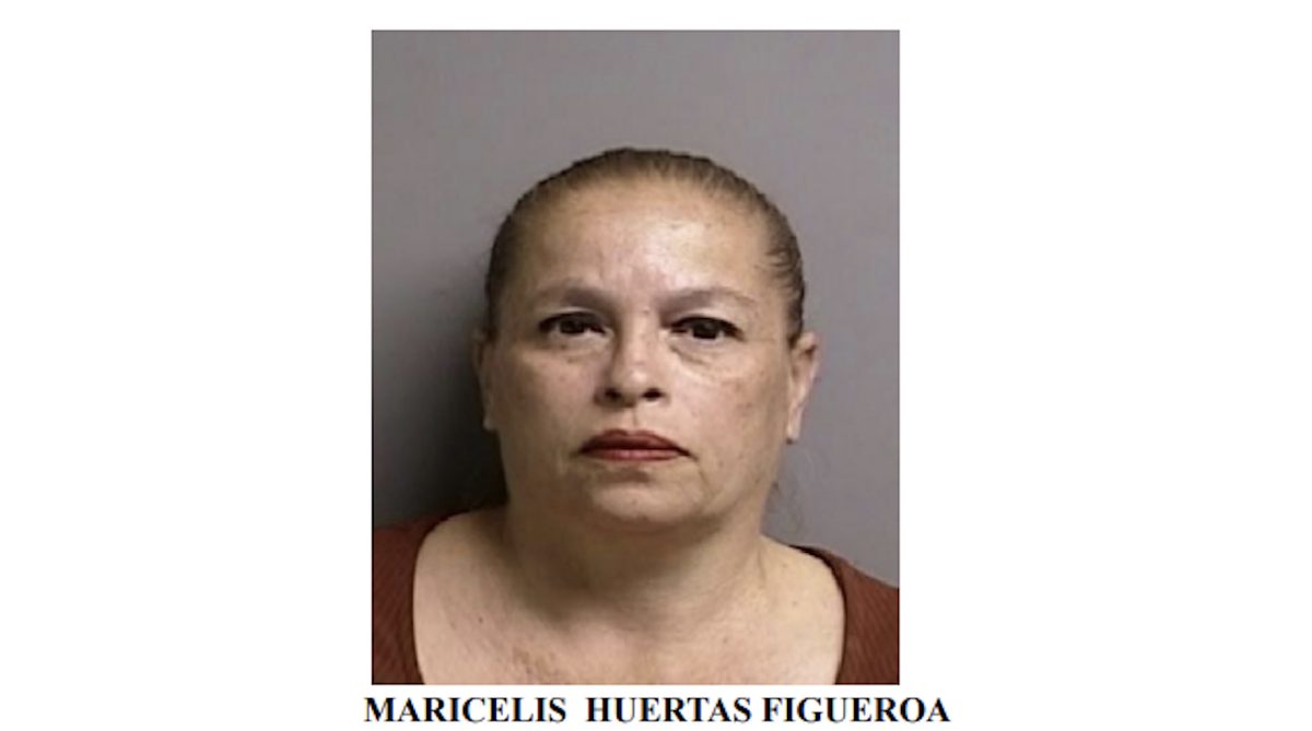 Imponen fianza de $10,000 a mujer acusada de maltrato contra una menor