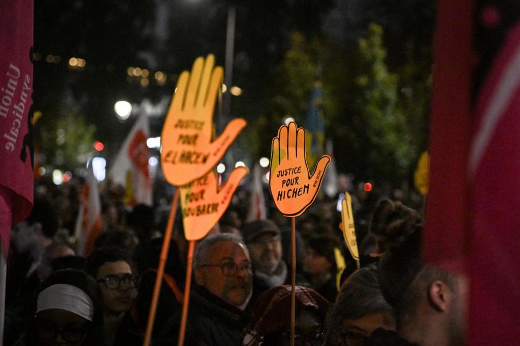 El autor del tiroteo de Trappes disparó contra musulmanes y tenía signos ultraderechistas
