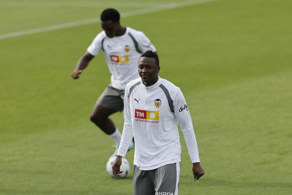 El Valencia prepara el partido del Elche con Sadiq, que apunta a la convocatoria