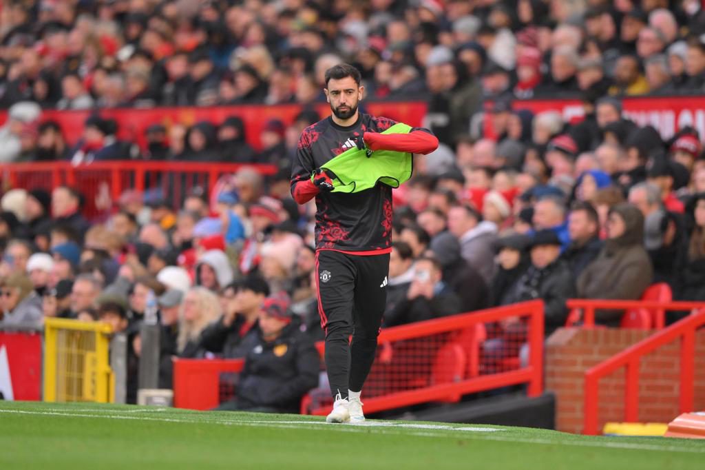 Carrick perdona a Bruno Fernandes