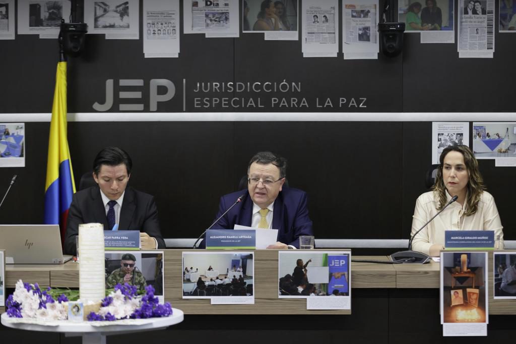 Justicia de paz de Colombia acusa a nueve ex-FARC por crímenes de guerra y lesa humanidad