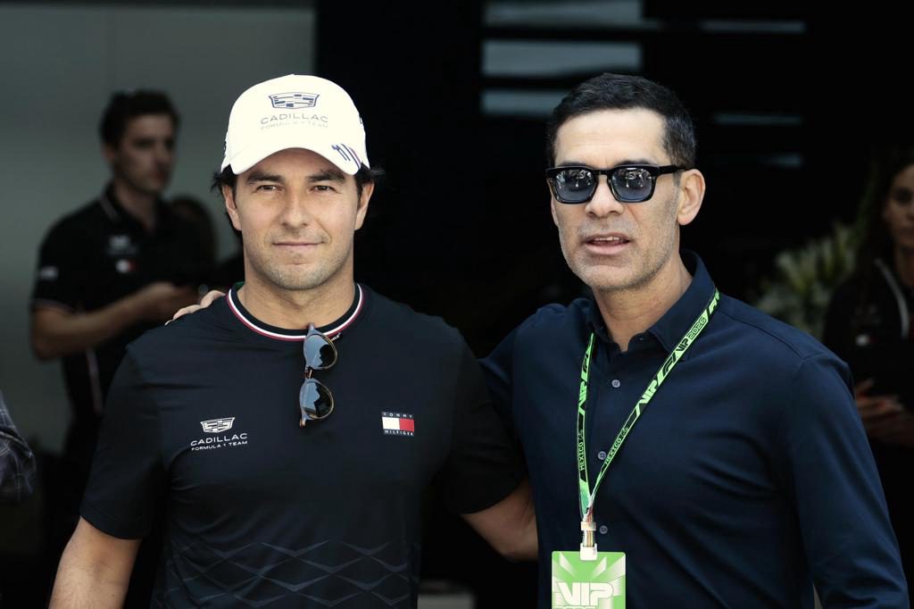 Rafa Márquez, seleccionador de México, reconoce a ‘Checo’ Pérez como una leyenda