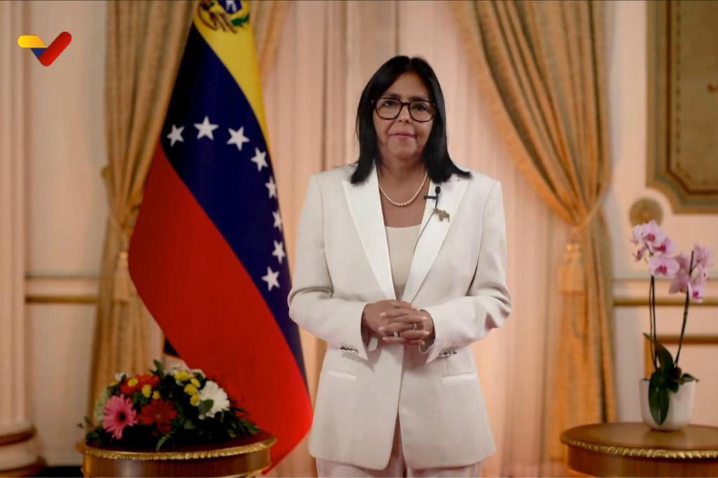 Delcy Rodríguez defiende su gestión en medio de la efervescencia tras regreso de Machado