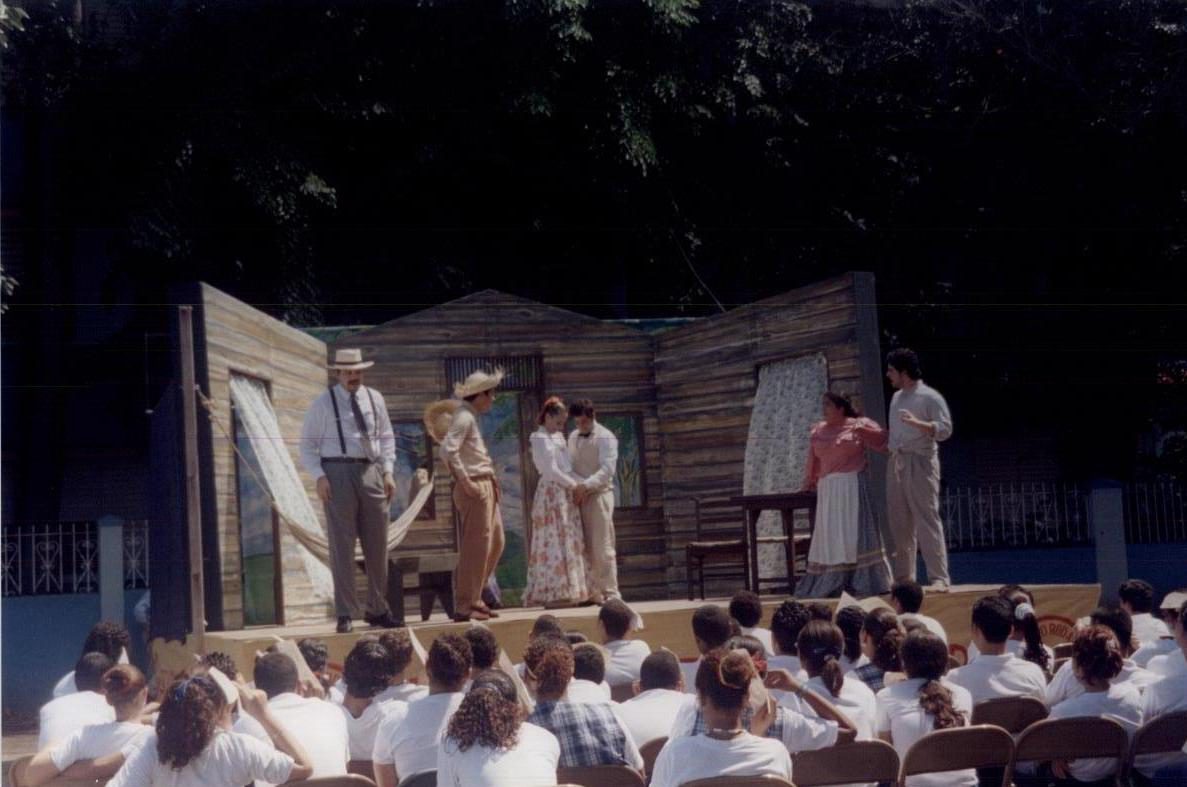 Teatro Rodante  celebra 80 años de historia escénica en una jornada