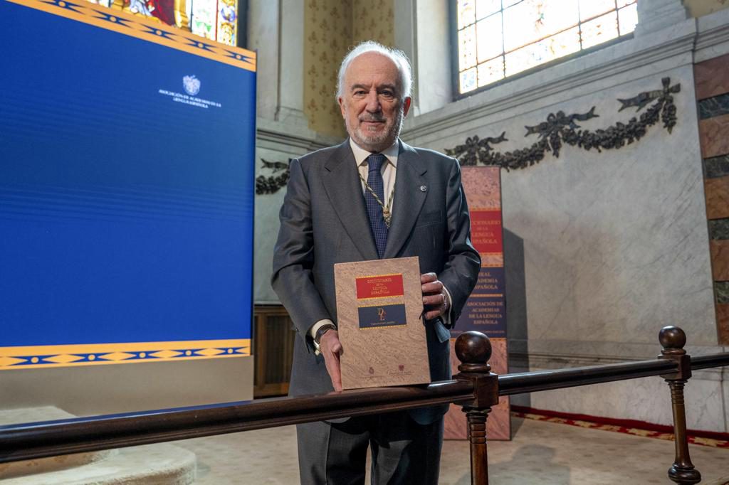 Director de RAE Muñoz Machado: «El diccionario no prohíbe a la gente hablar como quiera»
