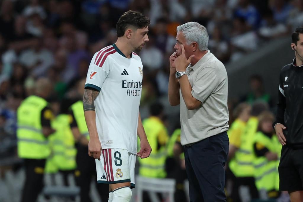 Fede Valverde sigue al margen del grupo antes de la visita al Racing