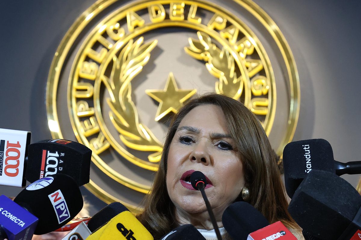Francia y Paraguay juegan en la cancha política la prórroga más inusual del Mundial